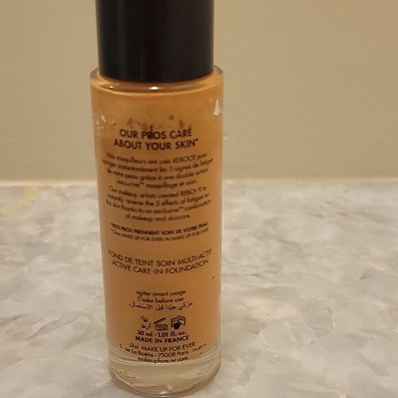 Make Up For Ever Reboot Active Care Foundation Y340 Apricot Used Discontinued - Picture 4 of 6
